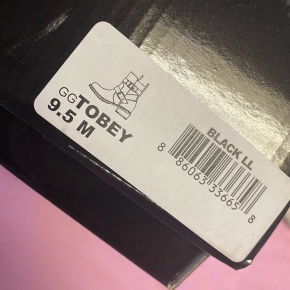 Womens Guess Boots - Picture 6 of 6